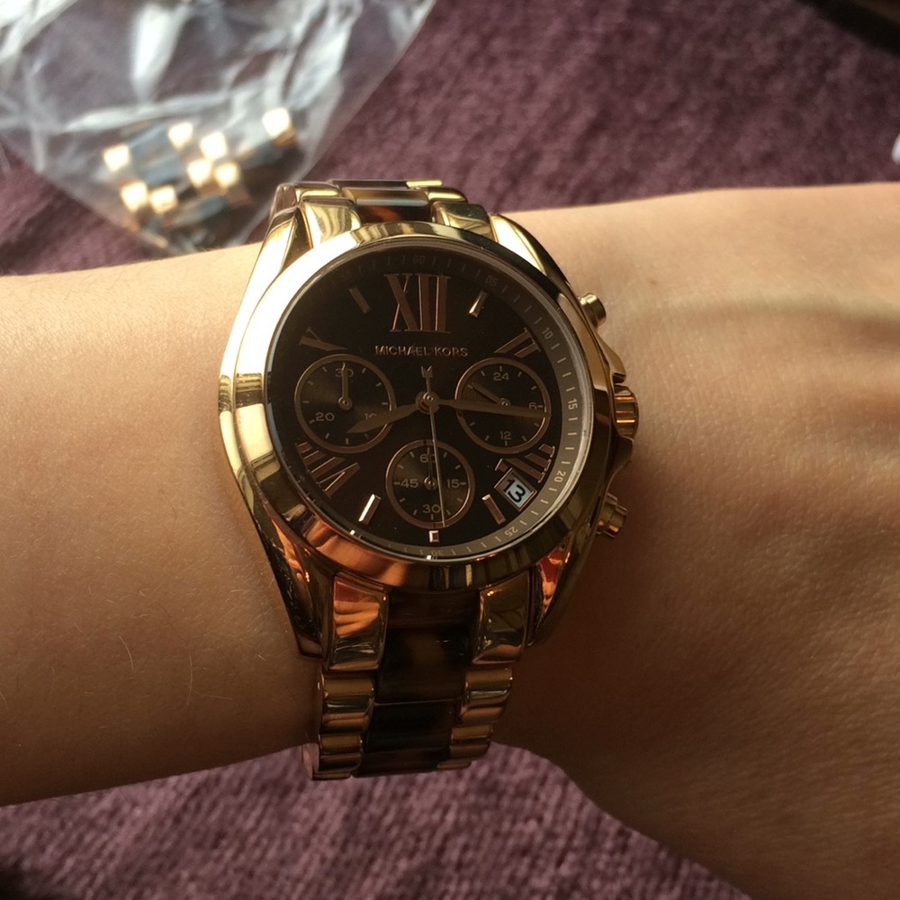 Michael Kors Rose Gold Boyfriend Watch - Picture 5 of 6